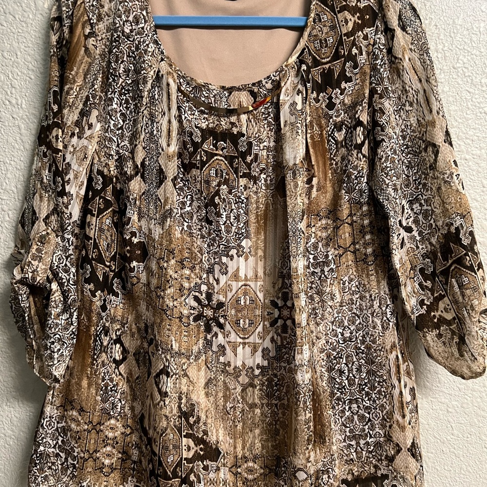 ❤️ $5 Bundle Item Women's Patterned Blouse - Brown and Black
